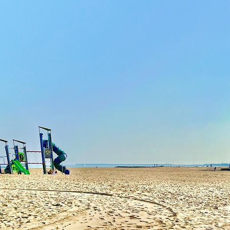 Valencia Beachfront Home 22 Eksteriør bilde